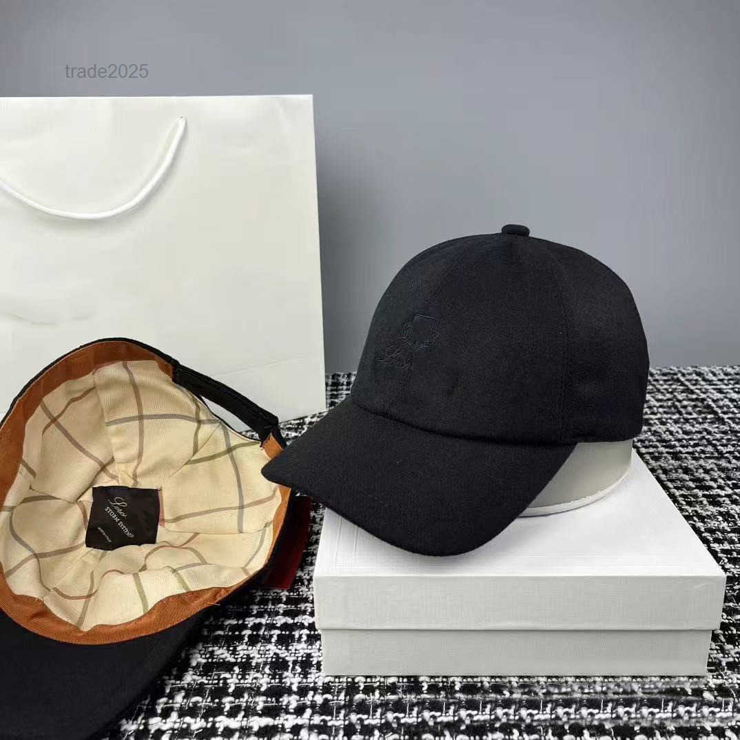 Luxury designer baseball cap hat for women Mens Caps Fashion Baseball Cap loro cotton piana cashmere hats fitted hats autumn snapback embroidery casquette beach