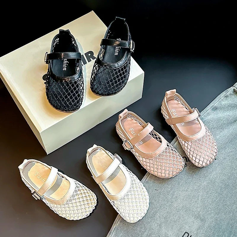 Girls Flat Shoes Mesh Weave Soild Color Kids Sandals Nonslip Soft Sole Summer Children Princess Ins Trendy Sweet 260207