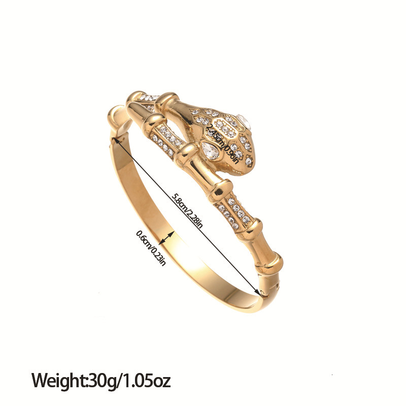 Designer Jewelry And Cross Border Hot Selling Wholesale Women's High End Non Fading Jewelry Women's Gold Luxury Bracelet Titanium Steel Brac