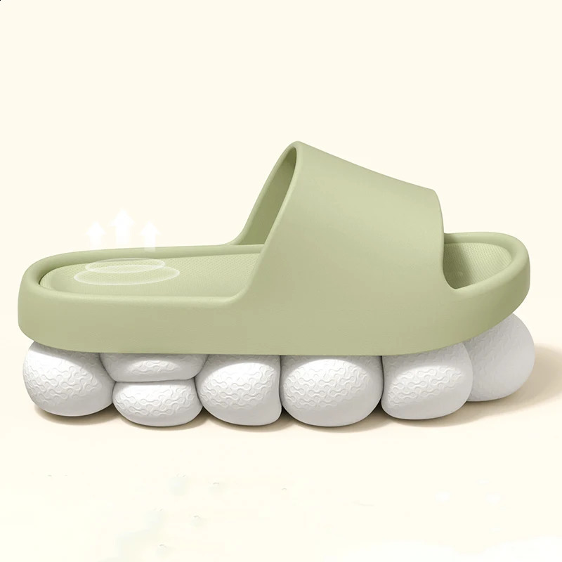 Thick Platform Pillow Slippers Women Lightweight Soft Sole Cloud Slides Woman Summer Non Slip Beach Sandals Eva Flip Flops 260209