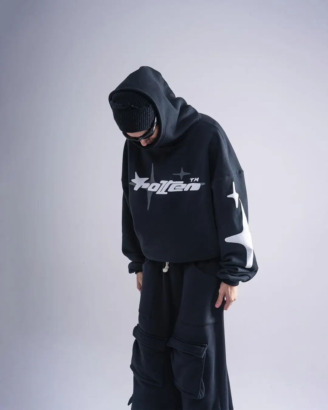 Retro Gothic Men Hoodie American High Street TrendY2k Harajuku Men Loose and Casual Sweatshirt 260311