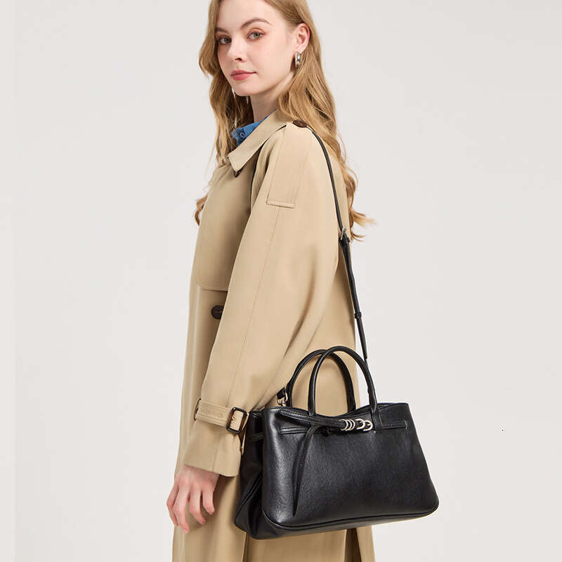 Luxury Shoulder Bags Totes Genuine Leather Vintage Large Capacity Handbag Commuter For Women Winter New Simple Tote Single Underarm Bag SENYY