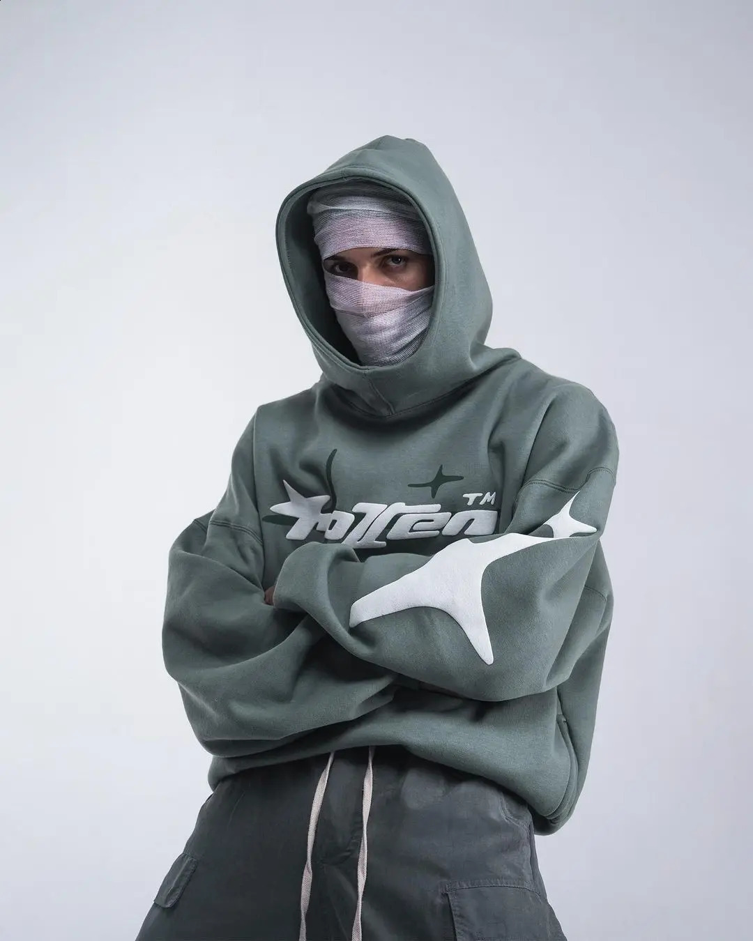 Retro Gothic Men Hoodie American High Street TrendY2k Harajuku Men Loose and Casual Sweatshirt 260311