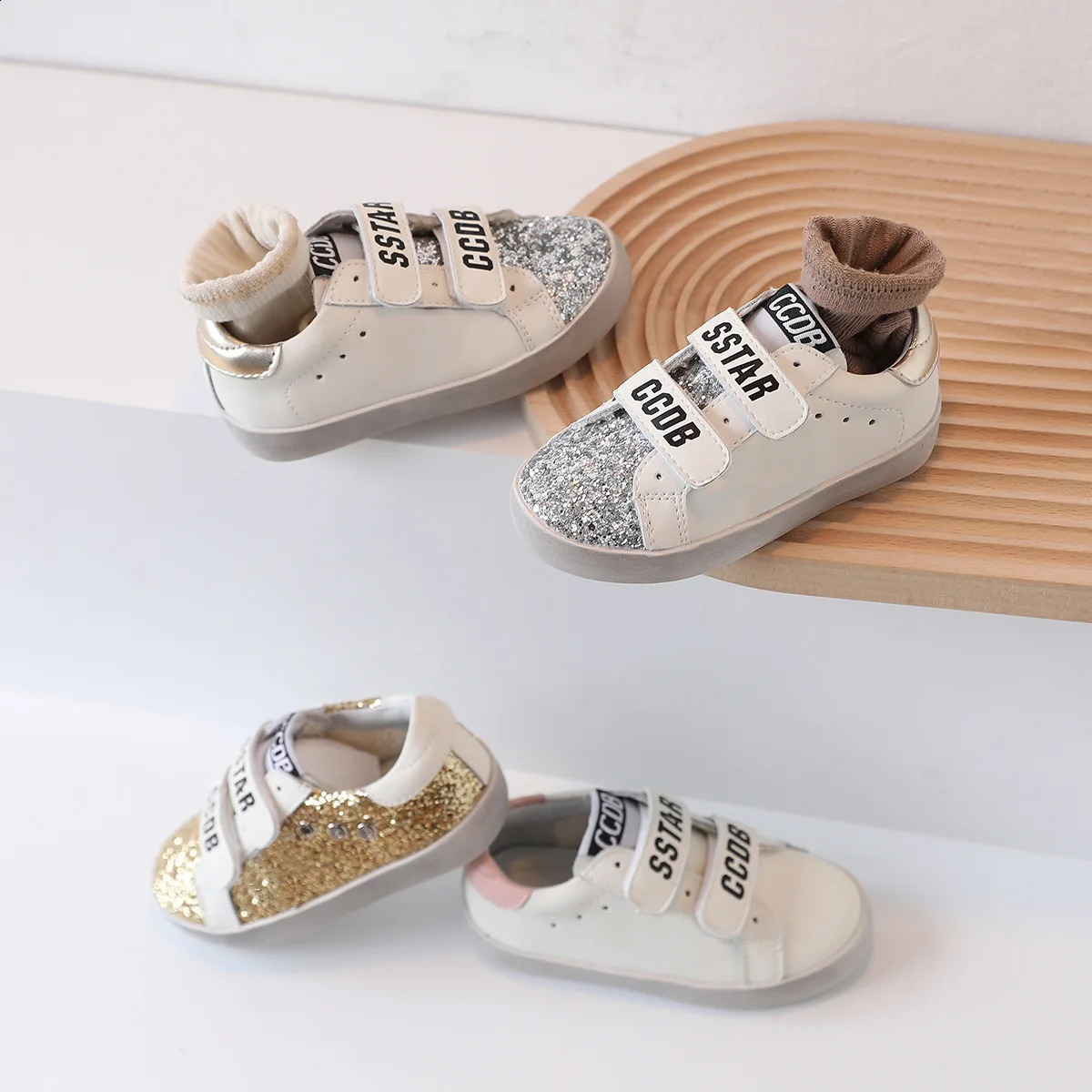 Autumn Childrens Boys Girls Genuine Leather Sequin Magic Sticker Dirty Sneakers Kid Toddler Casual Flats Single Shoes 260207