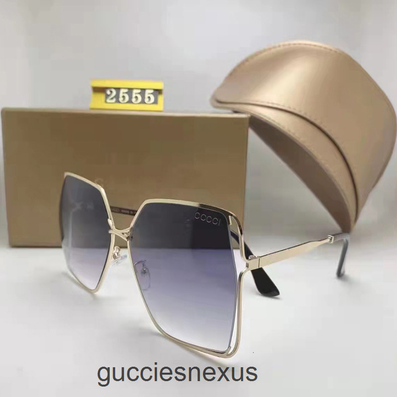 classic sunglasses designer for woman mens 2025 luxurious ray fashion men womens sun glasses alloy metal polaroid hd t gg guicily guiccly guccc guccily gucciily PESY