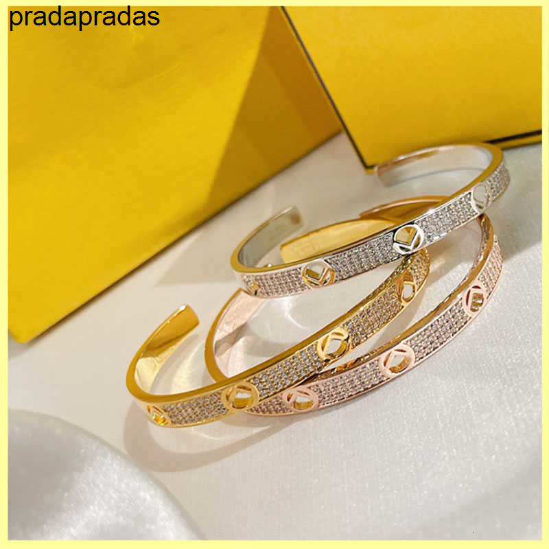 Fashion Designer bangle Bracelet For Mens Women Full Diamond Gold Letters Bracelets Gifts Womens Luxury Love Bracelets Jew fendily fendibelt fendisunglasses 3U7U