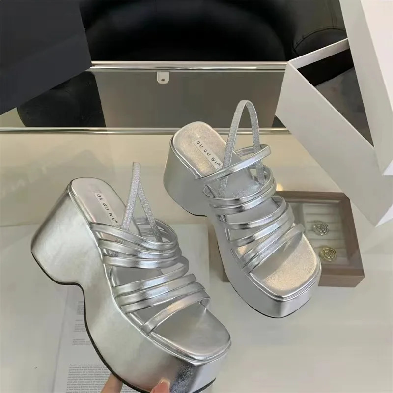 Beach Fashion Water proof Roman Sandals Womens Chunky Heels Fashion High Heeled Slippers Slope heel Casual Sandalias 260306