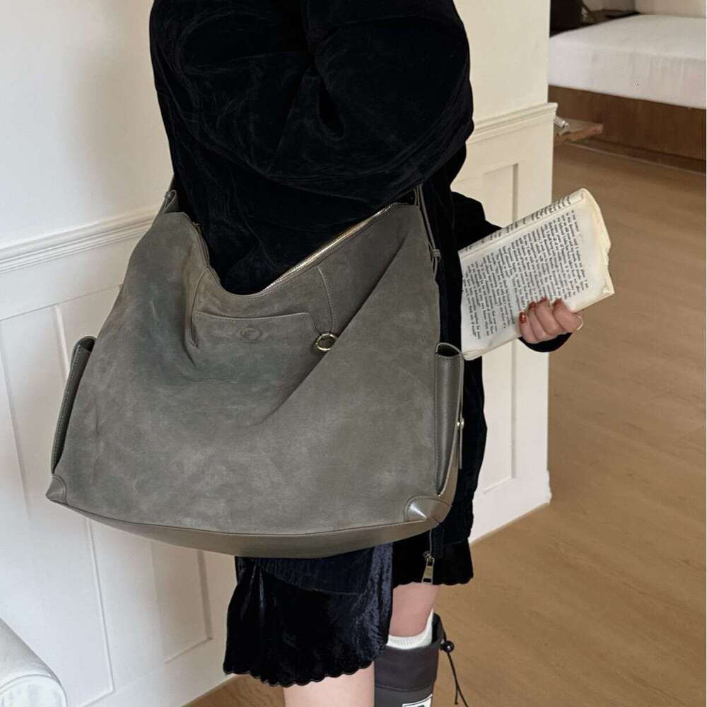 Luxury handbag autumn and winter retro new frosted cowhide shoulder bag, large capacity tote bag, mountain versatile leather women's bag SENYY