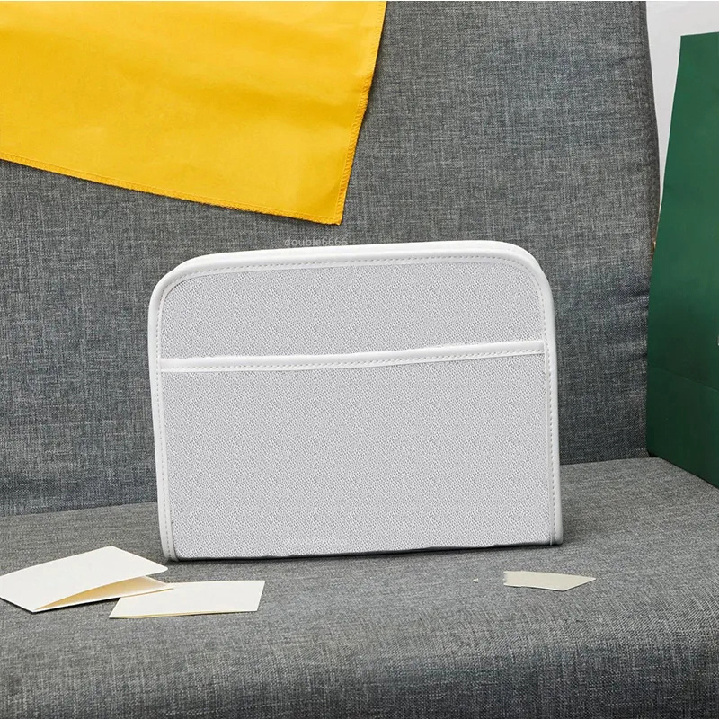 6A quality Designer Clutch Bag Women's Fashion Luxury Leather Makeup Bag Printed Multifunctional Toiletry Bag Men's Classic Underarm Travel Messenger Bag Coin Purse