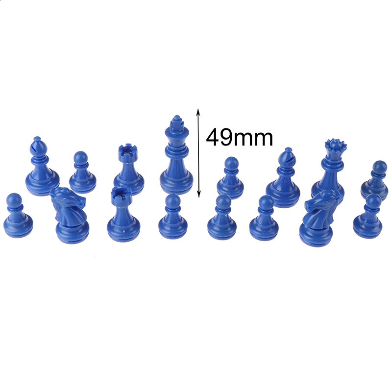 32PCSSet Chess Set Plastic Ps Material Blue And White Medieval Games For Adults Travel Pieces Kids Toys 260202