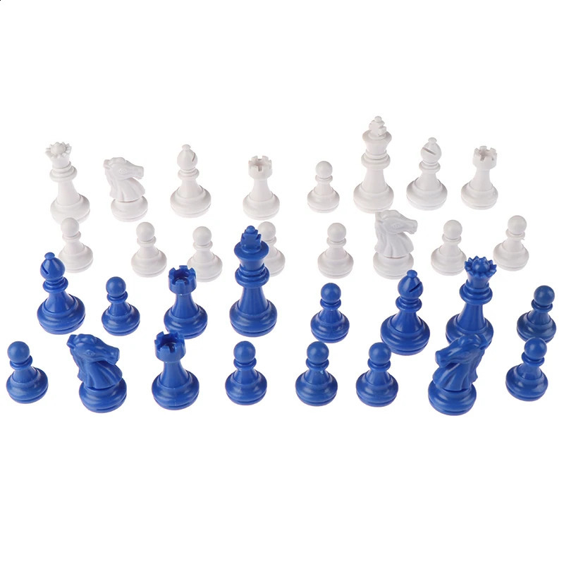 32PCSSet Chess Set Plastic Ps Material Blue And White Medieval Games For Adults Travel Pieces Kids Toys 260202