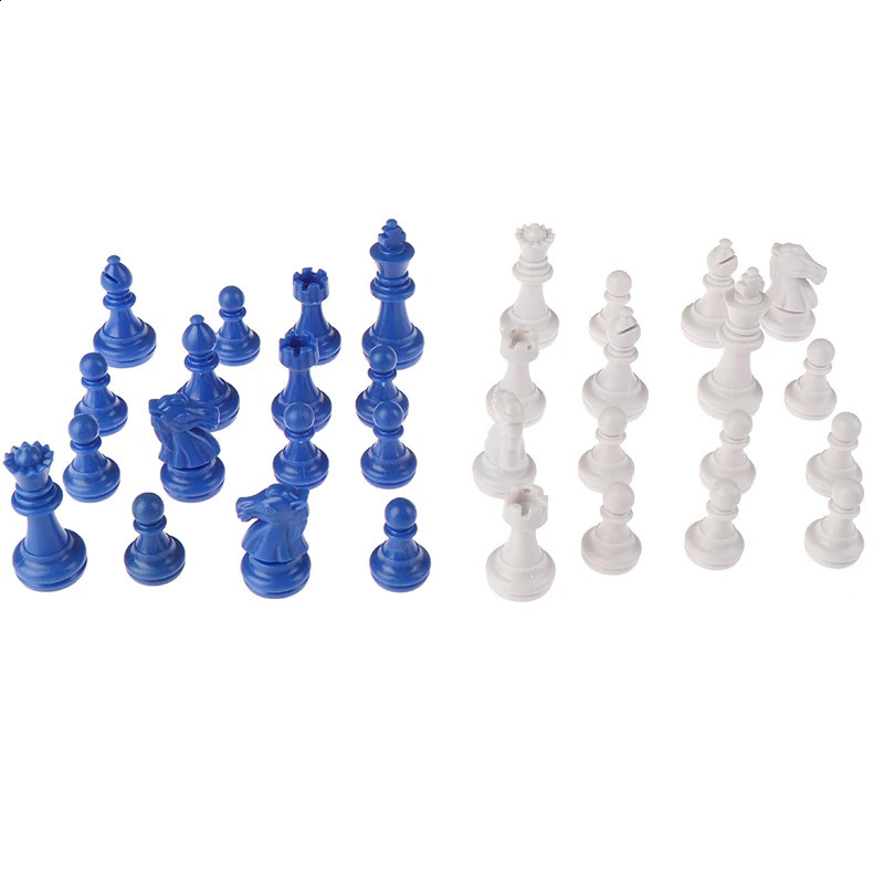 32PCSSet Chess Set Plastic Ps Material Blue And White Medieval Games For Adults Travel Pieces Kids Toys 260202