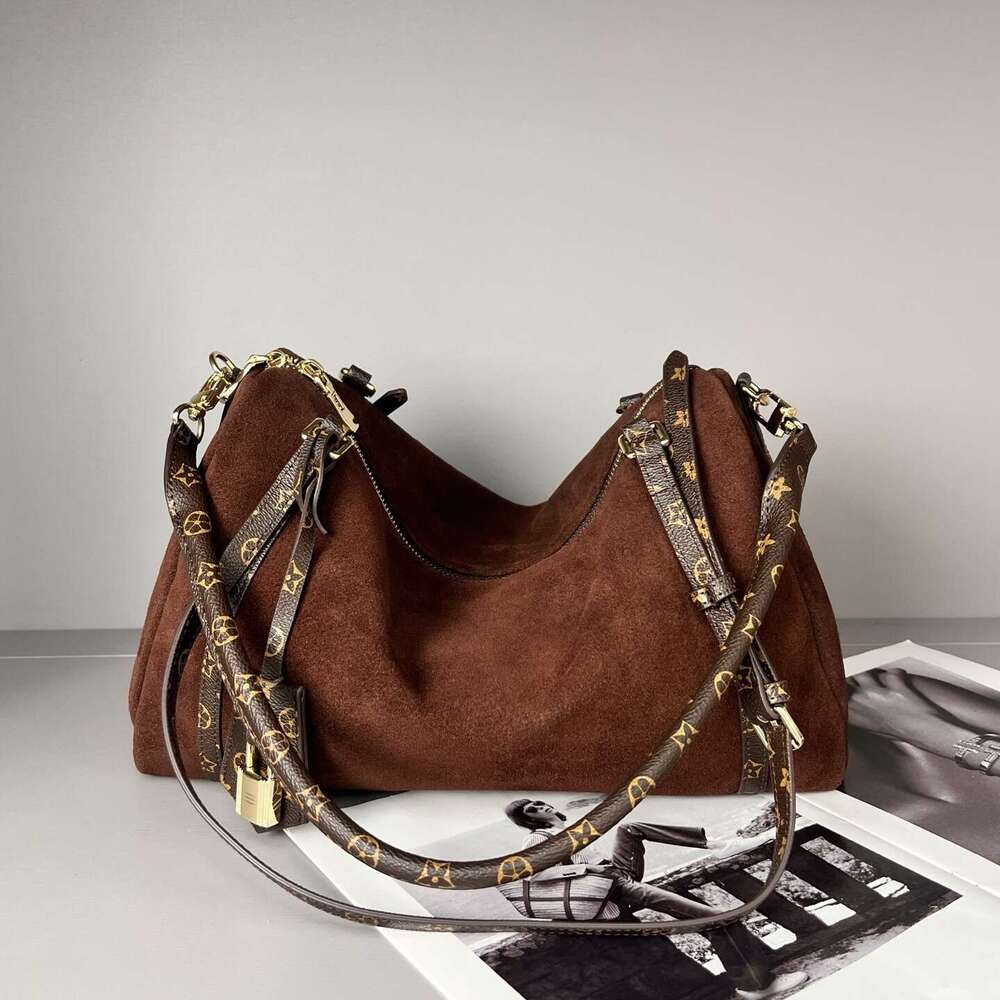 Luxury Shoulder Bags Totes New Cross Border Matte Suede Boston Tote Bag Niche Design Large Capacity Commuter Handbag Underarm SENYY