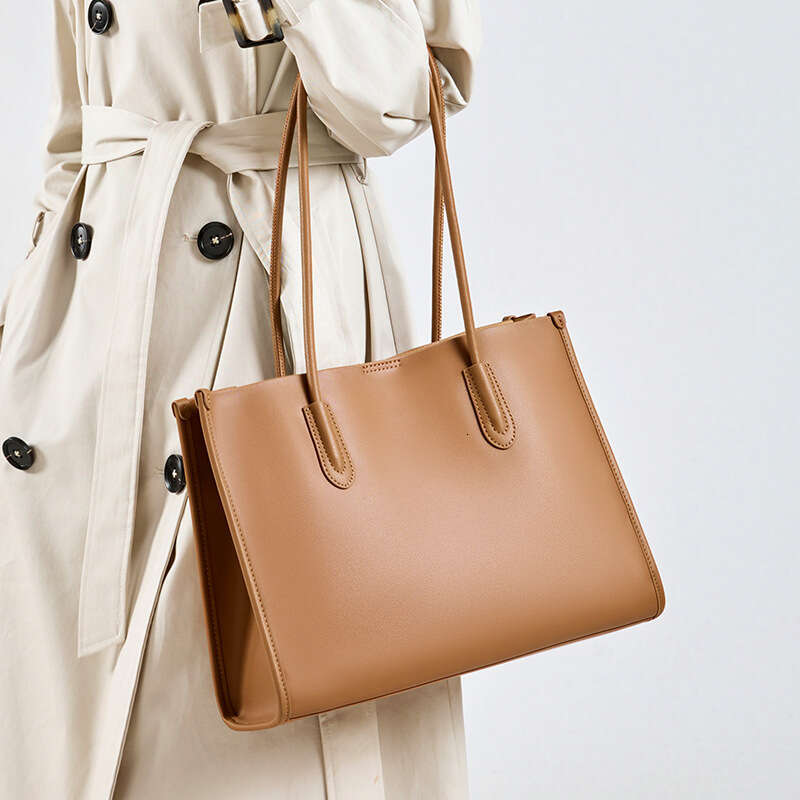 Luxury Shoulder Bags Totes Tote Large Capacity Genuine Leather New Handbag Women Niche High End Versatile Commuter Bag SENYY