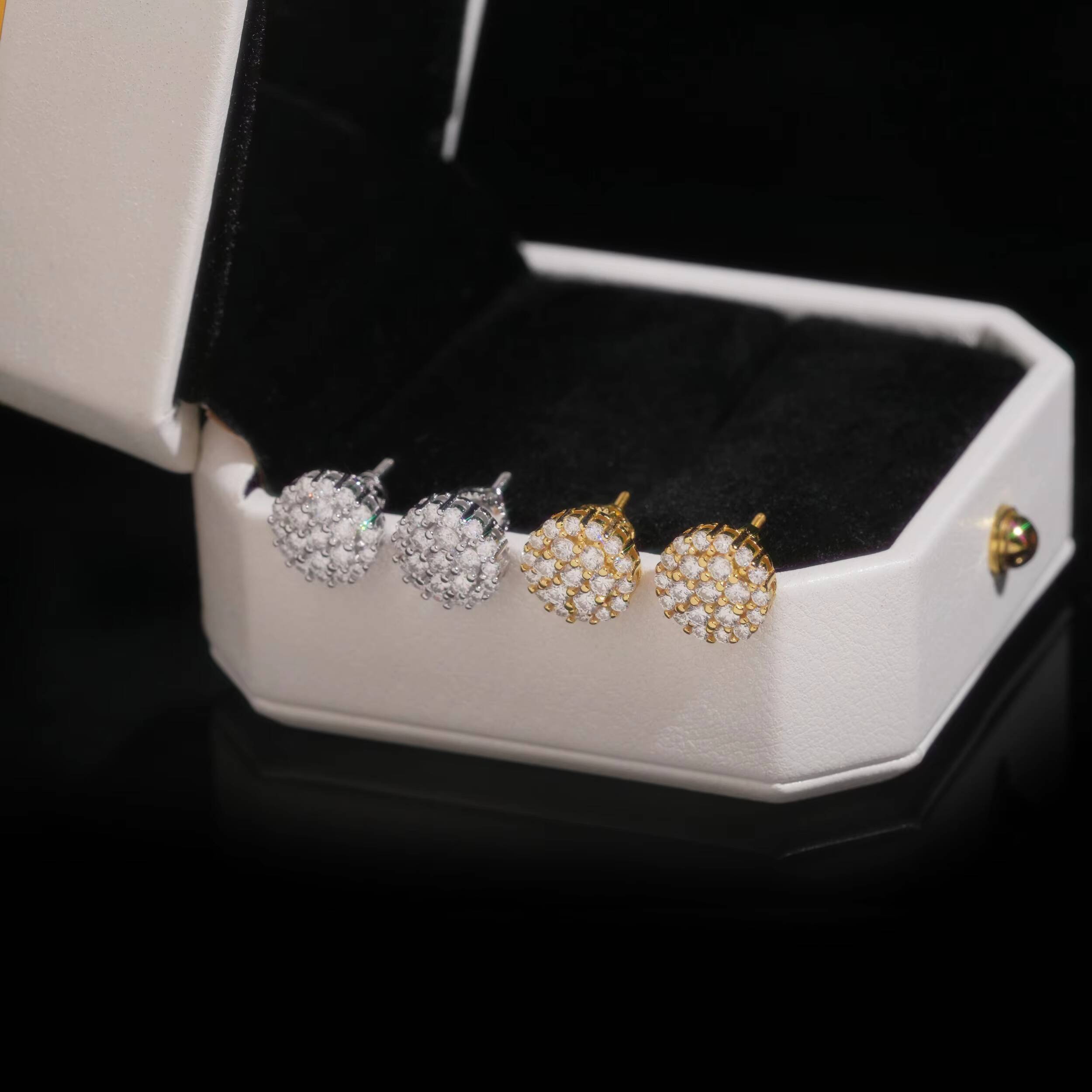 Bling Diamond Moissanite Stud Earrings 925 Silver Gold Plated Round Brilliant Cut D VVS Moissanite Jewelry Earrings Women Men