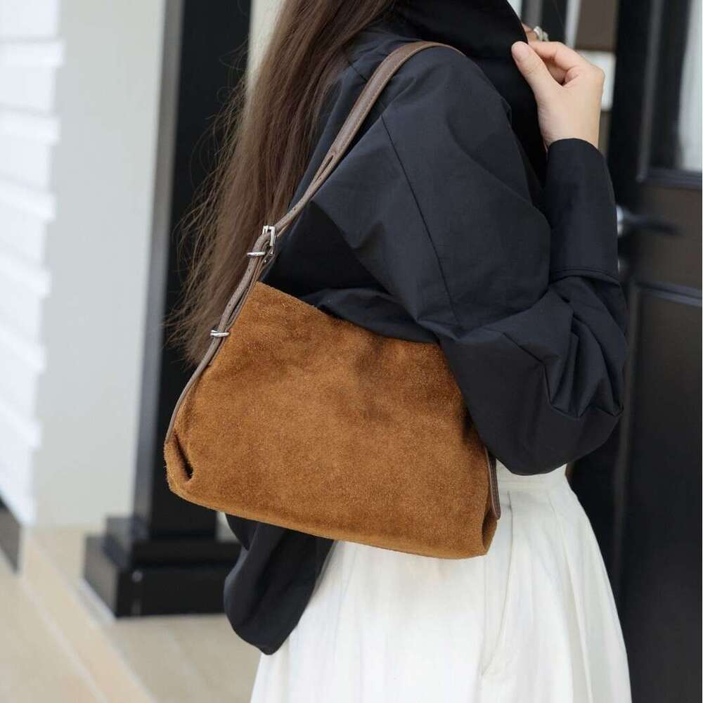 Luxury shoulder bag autumn and winter new item frosted suede armpit bag for women Korean version fashionable simple handbag large capacity crossbody b
