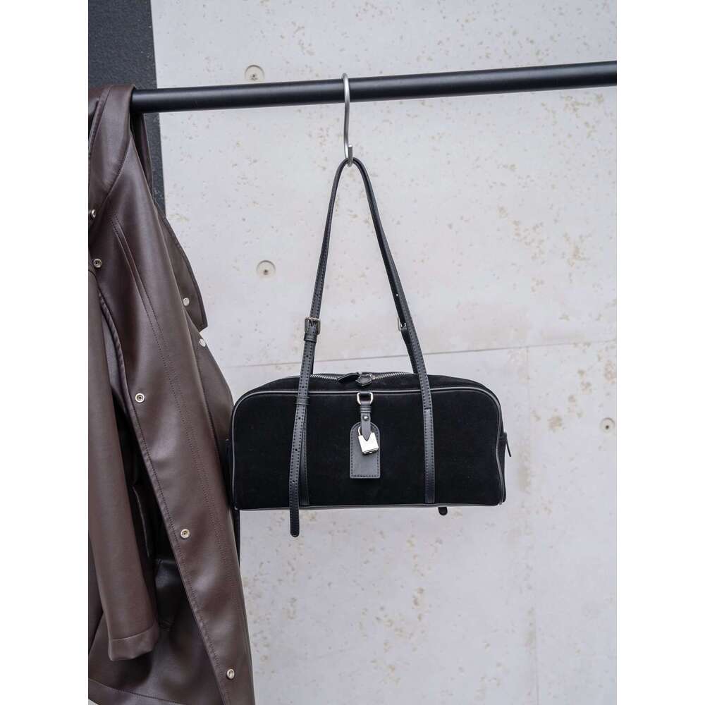 Luxury Shoulder Bags Totes New Fall Winter Matte Suede Pillow Large Capacity Handbag Crossbody Bag Versatile For Commuting SENYY