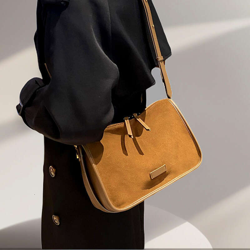 Luxury Shoulder Bags Totes Genuine Leather Women S New Matte Cowhide Tote Large Capacity Vintage Niche Design Crossbody Bag SENYY