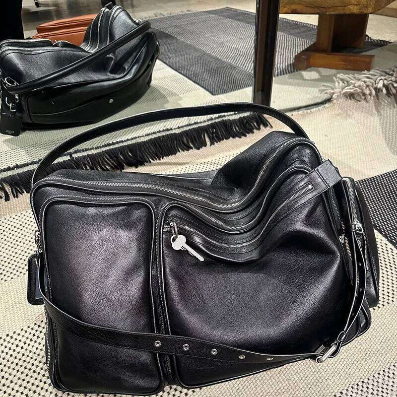 New Niche Retro Versatile Casual Lazy Zipper Portable Shoulder Multi-Pocket Trendy Locomotive Bag Suotong260222