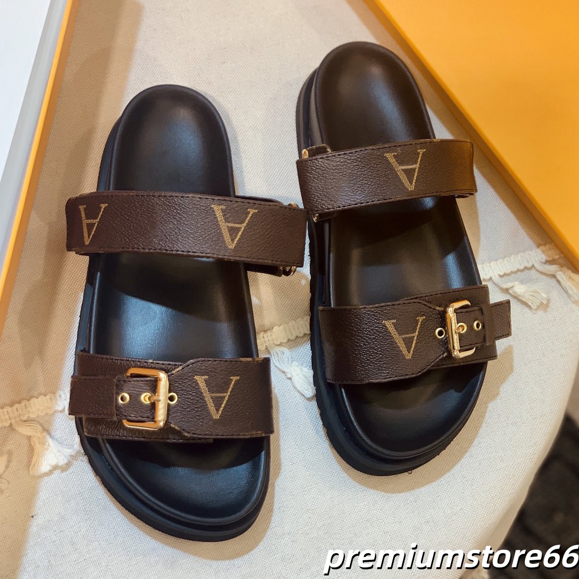 Bom Dia Genuine Leather sandal Slipper Casual Shoe summer beach gladiator Mules hasp Woman top quality Flat Slide Designer Sliders sandale lvlys Sandals