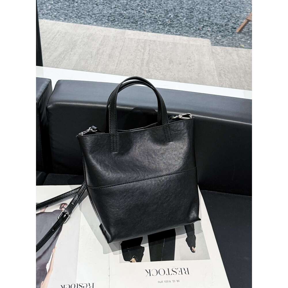 Luxury Hobo Spring/Summer New Large Capacity Single Shoulder Crossbody Bag Fashion Handheld Tote Cover Leather Bucket Bag Women's Bag SENYY