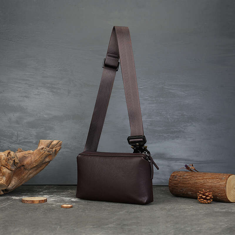 Luxury Shoulder Bags Totes Hobo Genuine Leather Chest For Men Crossbody New Fashion Casual Top Layer Cowhide Small Sling Bag Unisex Daily SENYY