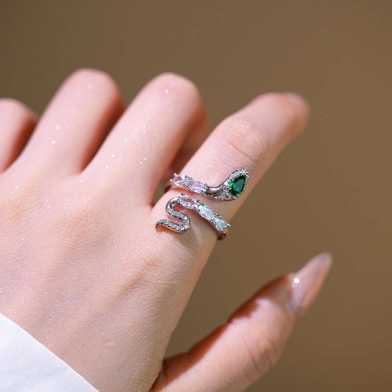 Zircon Emerald Snake Open Light Luxury High-End Index Finger Ring Fashion Trend Jewelry