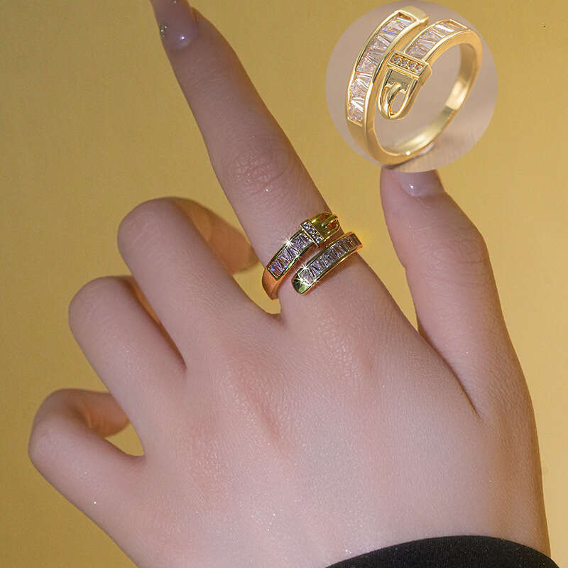 Trendy Buckle Ring Light Luxury High-end Open Personality Joint Ring for Women