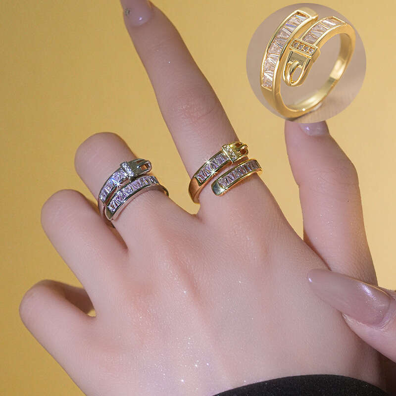 Trendy Buckle Ring Light Luxury High-end Open Personality Joint Ring for Women