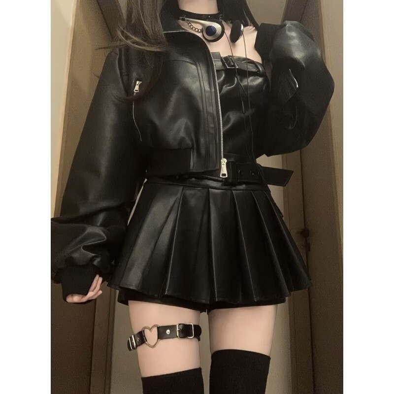 2026 New Fashion Luxury Brand Designer Sweet And Cool Spicy Girl Design Pleated Skirt Camisole Skirt Fashion Jacket Pure Desire Style Leather Jacket T