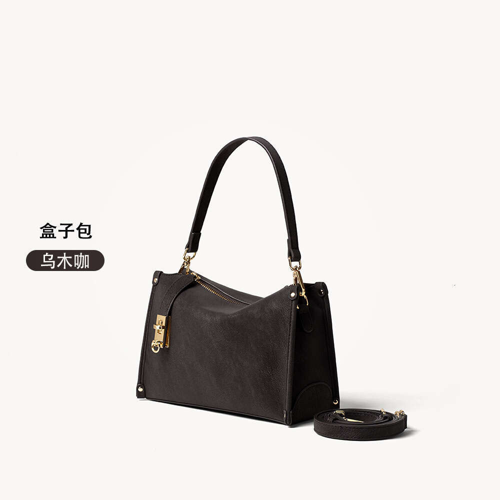Luxury Shoulder Bags Totes Hobo Boxy Small Square Women New Model Handbag Vintage Light High End Single Crossbody Bag For Commuting SENYY