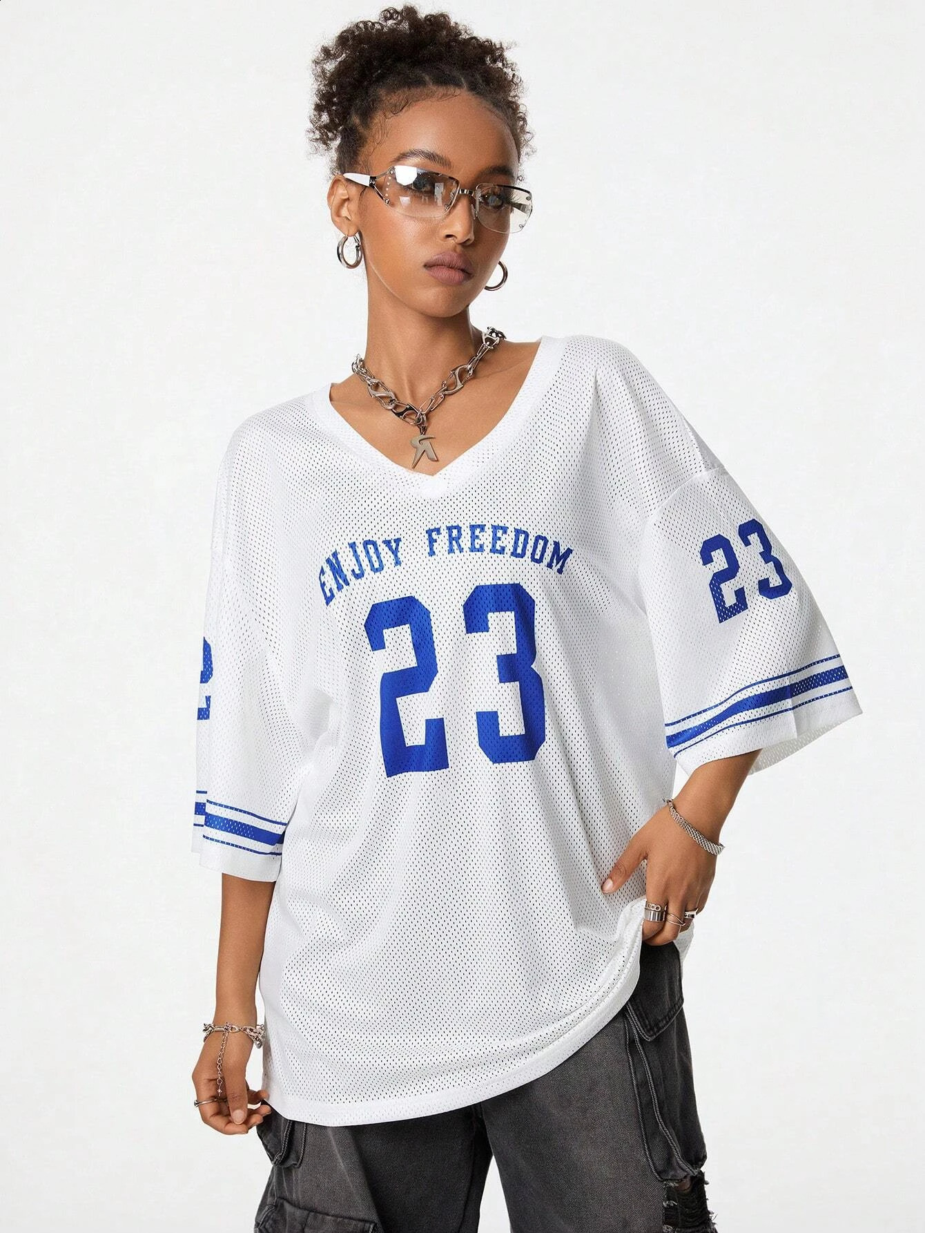 Summer Black Enjoy Freedom 23 Print TShirt For Women VNeck Short Sleeve Mesh Sports Football Jersey Y2K Oversized Tops 260126