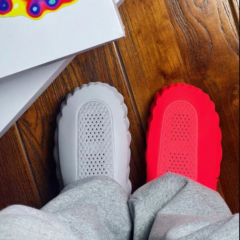 Mind 001 002 Running Shoes Slides Designer Men Women Shoes Smoke Gray Black Chrome Solar Red Light Bone Comfortable Snug-Fitting Slip-On Outdoor Training Shoes 36-46