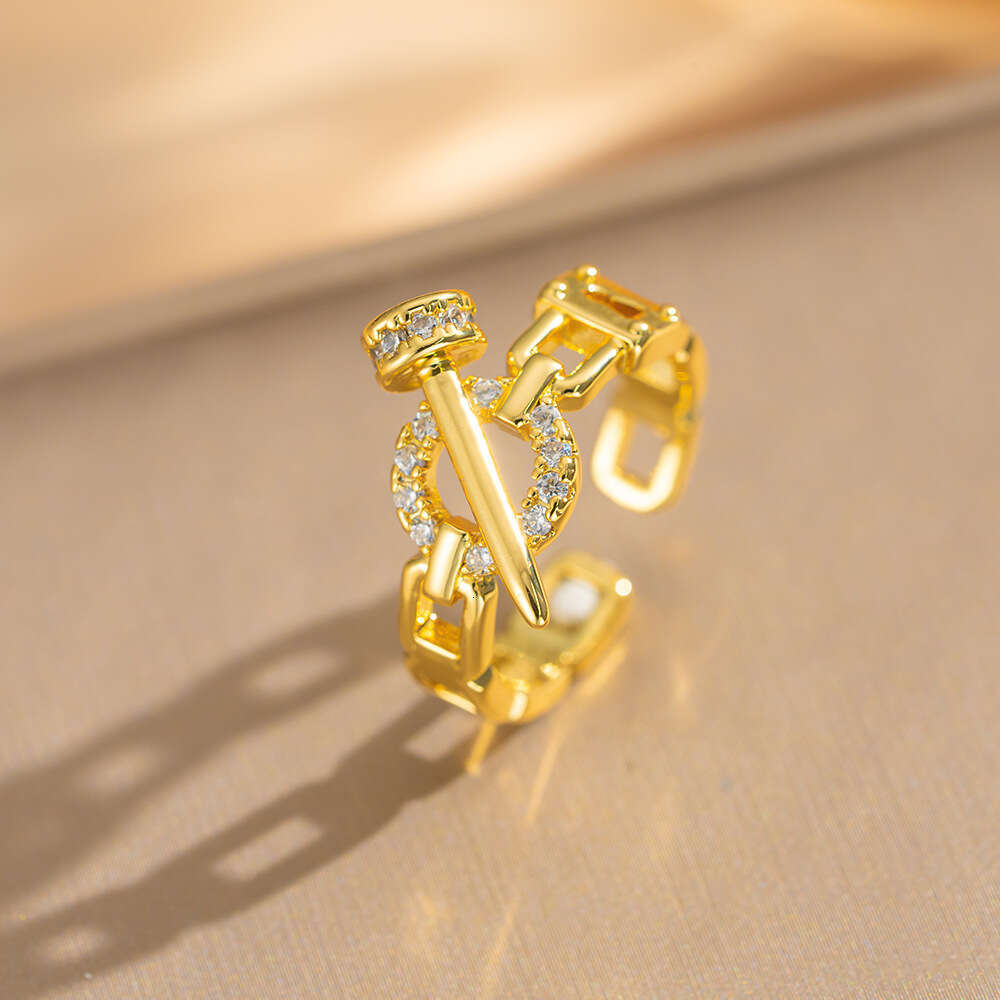 Open Hand Ring Jewelry Fashion Personality Design Hip Hop Ring For Women