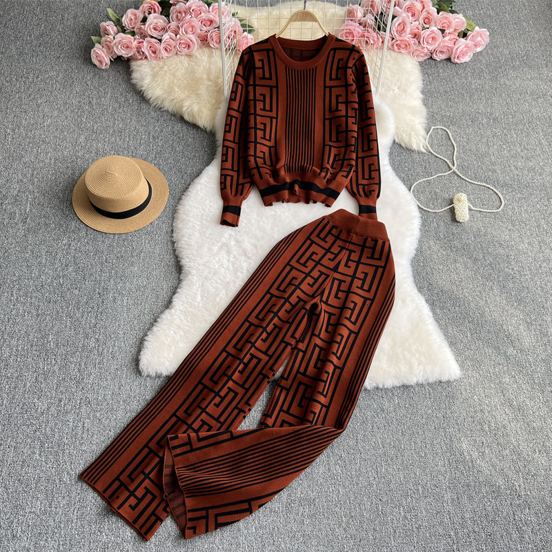 2026 New Designer Fashion Luxury Brand Women's Suit Korean Casual Elegant Long Sleeved Round Neck Jacquard Knitted Top Two-piece Set High Waist Wide Leg Pants