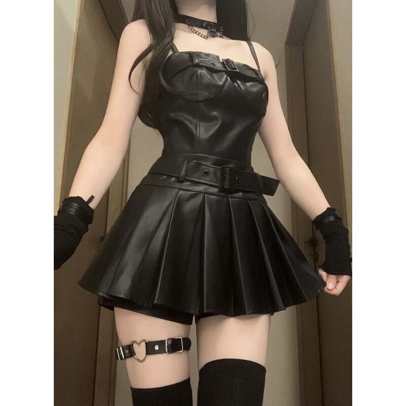 2026 New Fashion Luxury Brand Designer Sweet And Cool Spicy Girl Design Pleated Skirt Camisole Skirt Fashion Jacket Pure Desire Style Leather Jacket T