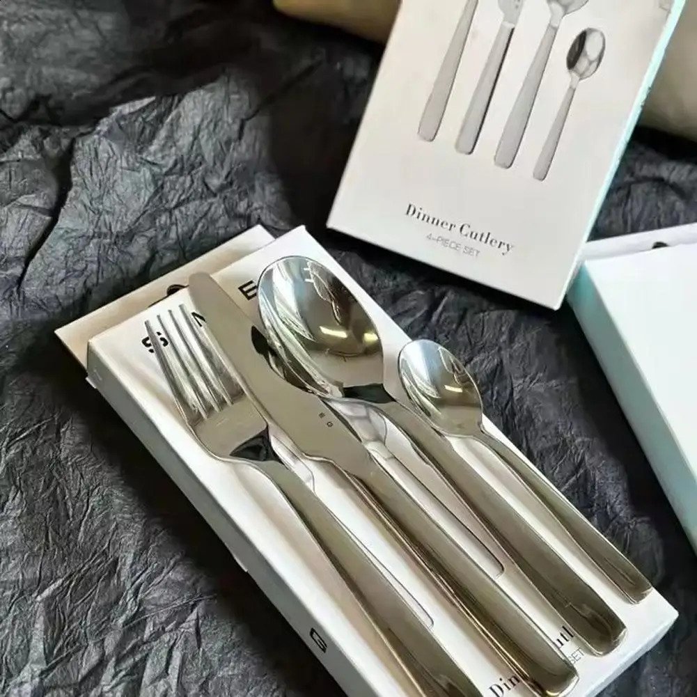 4 pcs Western tableware fork spoon stainless steel polishing set gift giveaway kitchen 260122