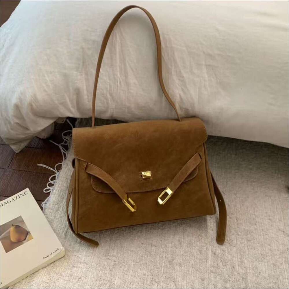 Luxury Shoulder Bags Totes Hobo Autumn Winter Commuting Retro Melad Brown For Women New Large Capacity Single Crossbody Bag With High End Feel SENYY