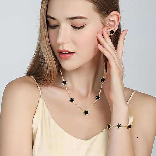 Five Leaf Clover Jewelry Set for Women Gold Blue Necklace Earrings Bracelet European American Style Fashion Versatile Jewelry Free Shipping