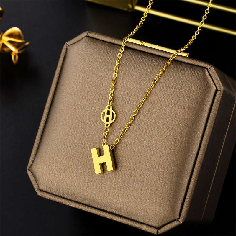 Korean-Style Design Letter H Necklace Collarbone Chain Ins Popular Titanium Steel Personalized Pendant Minimalist Style Choker For Women