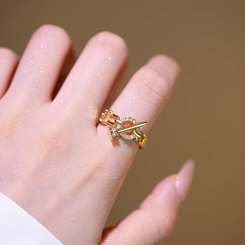 Open Hand Ring Jewelry Fashion Personality Design Hip Hop Ring For Women