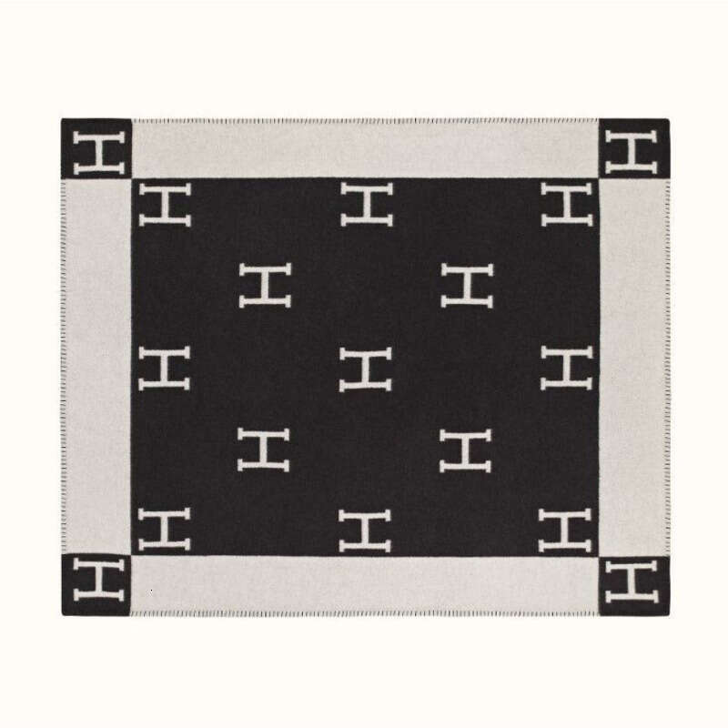 Blanket First Class Airline H Brand Raschel Nap Sofa Cover Air Conditioning Room Blanket Dust Proof Tapestry