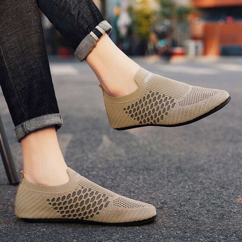 MAEDEF Casual Loafers Thin Bottom Male Shoes Lightweight Man Home Bedroom Slippers Mens Walking Shoe Loafer Moccasins