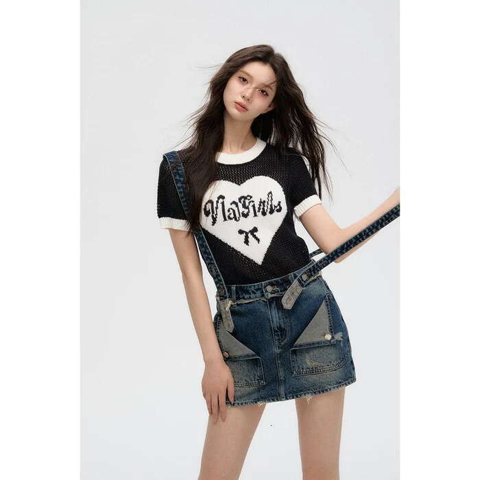 American-Style Y2k Hollow-Out Heart-Shaped Knit Top, Short-Sleeved, Sexy, Slim-Fit, Niche, High-End Feel Top