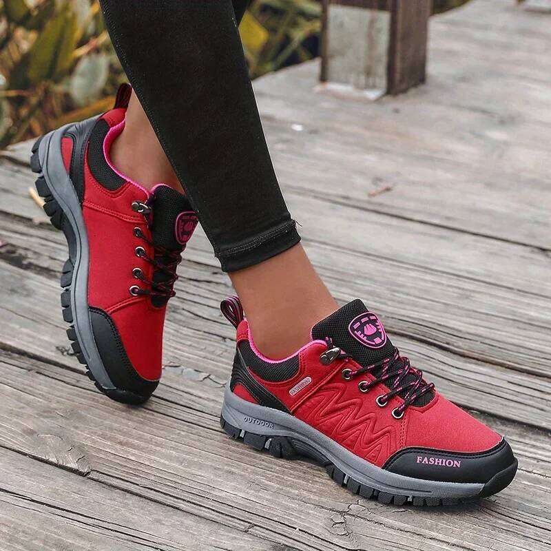 Women's New Retro Breathable Comfortable Non Slip Striped Dad Outdoor Fashion Gym Training Lace Casual Sports Shoes