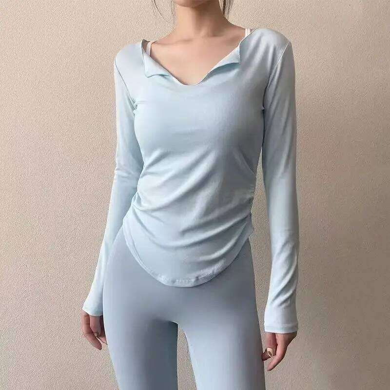 Women's Slim Fit V-Neck Long Sleeve Yoga Sports T-Shirt High-End Fitness Top for Autumn Winter Exercise Running Gym 26Y0224