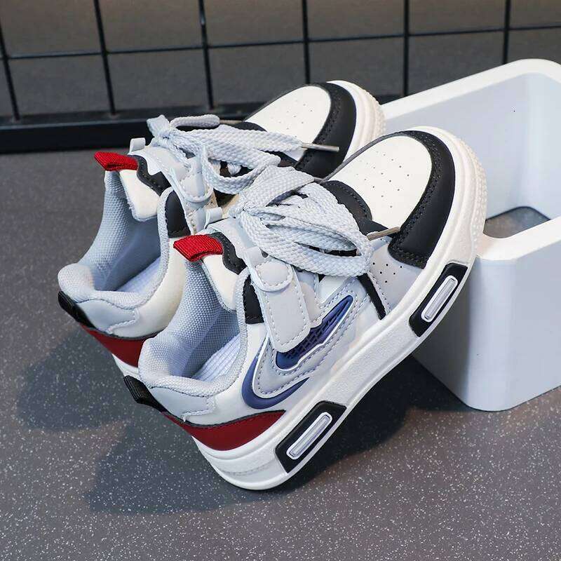 Lightweight Sneakers Breathable Running Shoes for Boys & Girls with Hook-and-loop Fastener Closure school kids basketball shoes 26W0224