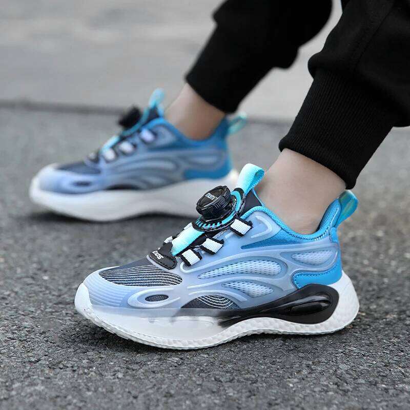 Children's Running Shoes 2026 New Anti-Slip Wear-Resistant Boys sneakers Outdoors Lightweight Students Jogging Boots 26W0224