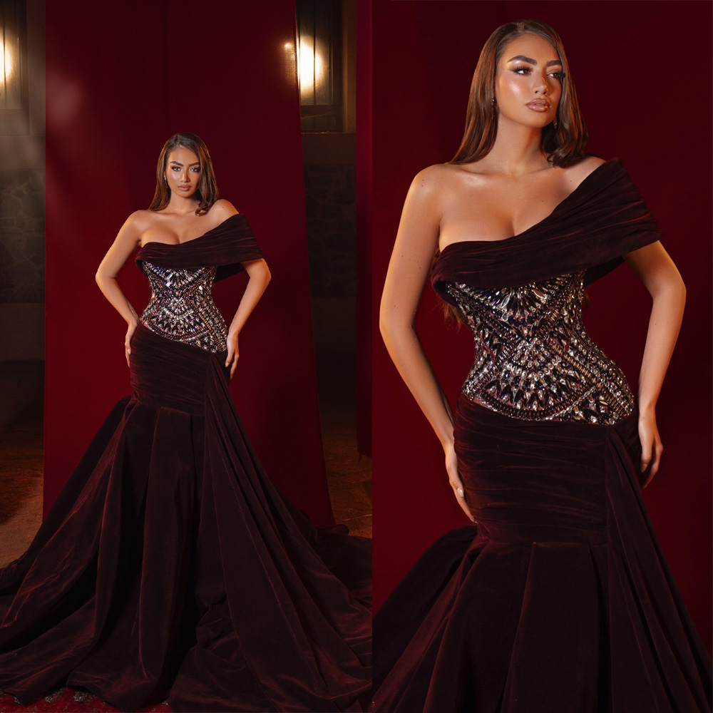 Gorgeous Evening Dresses Mermaid One Shoulder Strapless Sleeveless Crystals Beads Backless Prom Dresses Celebrity Party Gown Customized Vestido De Nov