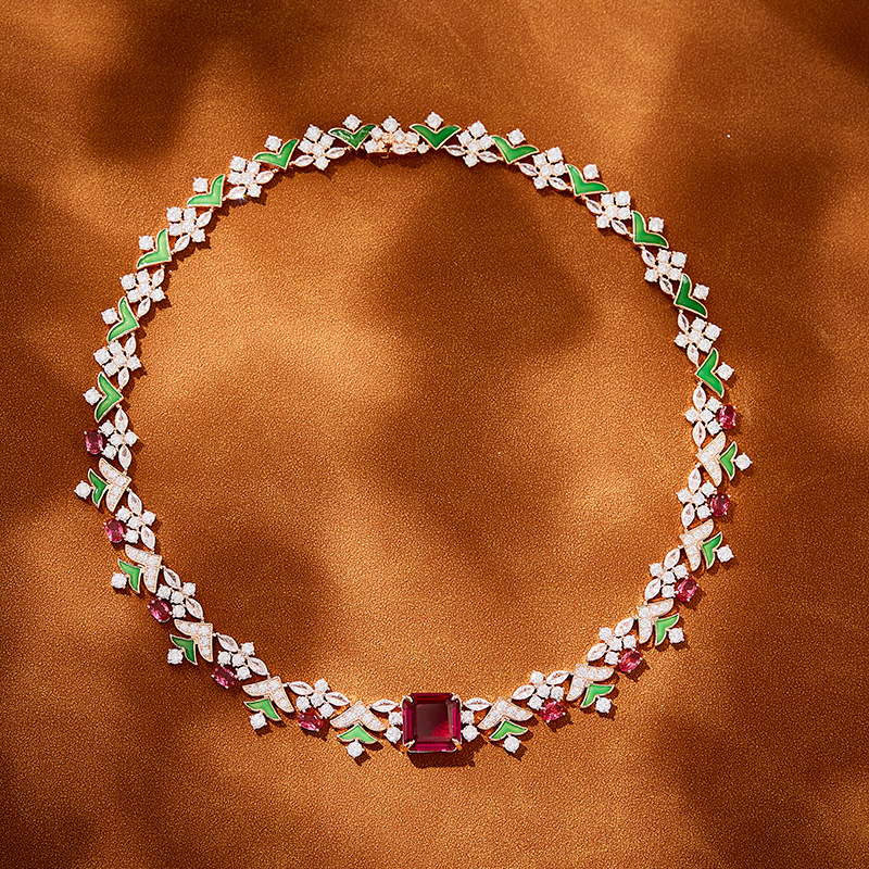 New Forest-Themed Garden Choker Necklace, Gold-Plated Necklace, Fashionable And Elegant , With A Socialite Vibe Necklace, Suitable For Evening Wear Ne